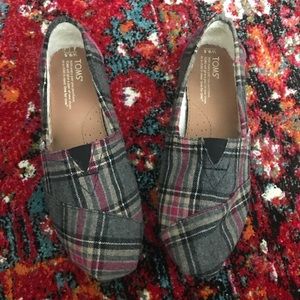 Toms Flannel Sherpa Lined Shoes